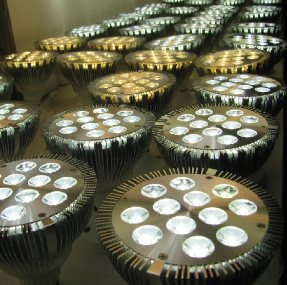 12W (12x1W) PAR38 LED Lamp with E27 Edison Screw Base 90W Equivalent 100-240V AC Silver Housing Indoor Type - Image 9