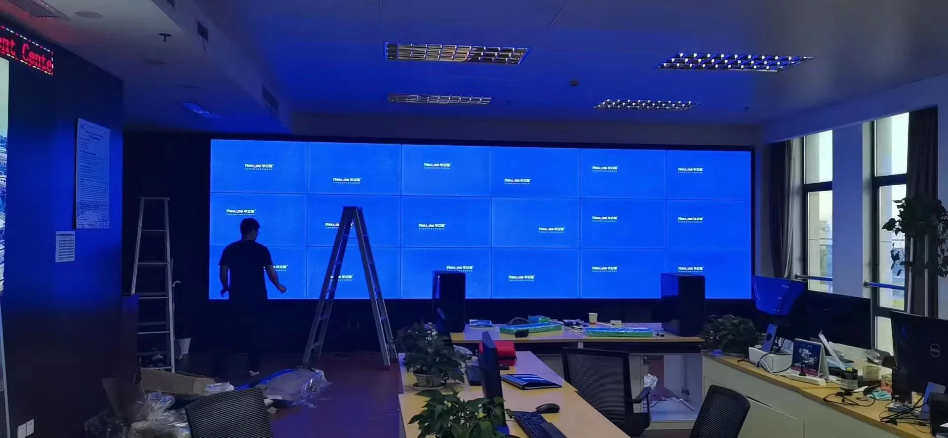 46'' / 49'' / 55''/ 65" BOE LCD Video Wall Display Large QTY. Splicing Group LCD Video Wall Panel Indoor Digital Signage and Display Advertising Players Splicing LCD Screen - Image 10