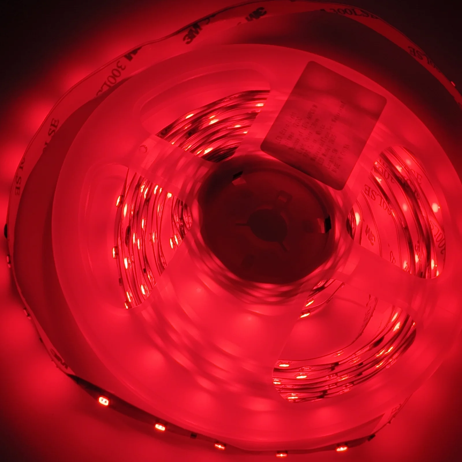 730–735nm SMD2835 DC12V Infrared LED Strip Light – Far Red for Flowering & Photoperiod Control, 60/120/240 LEDs/m, 5 Meters, IP00/IP65 - Image 3