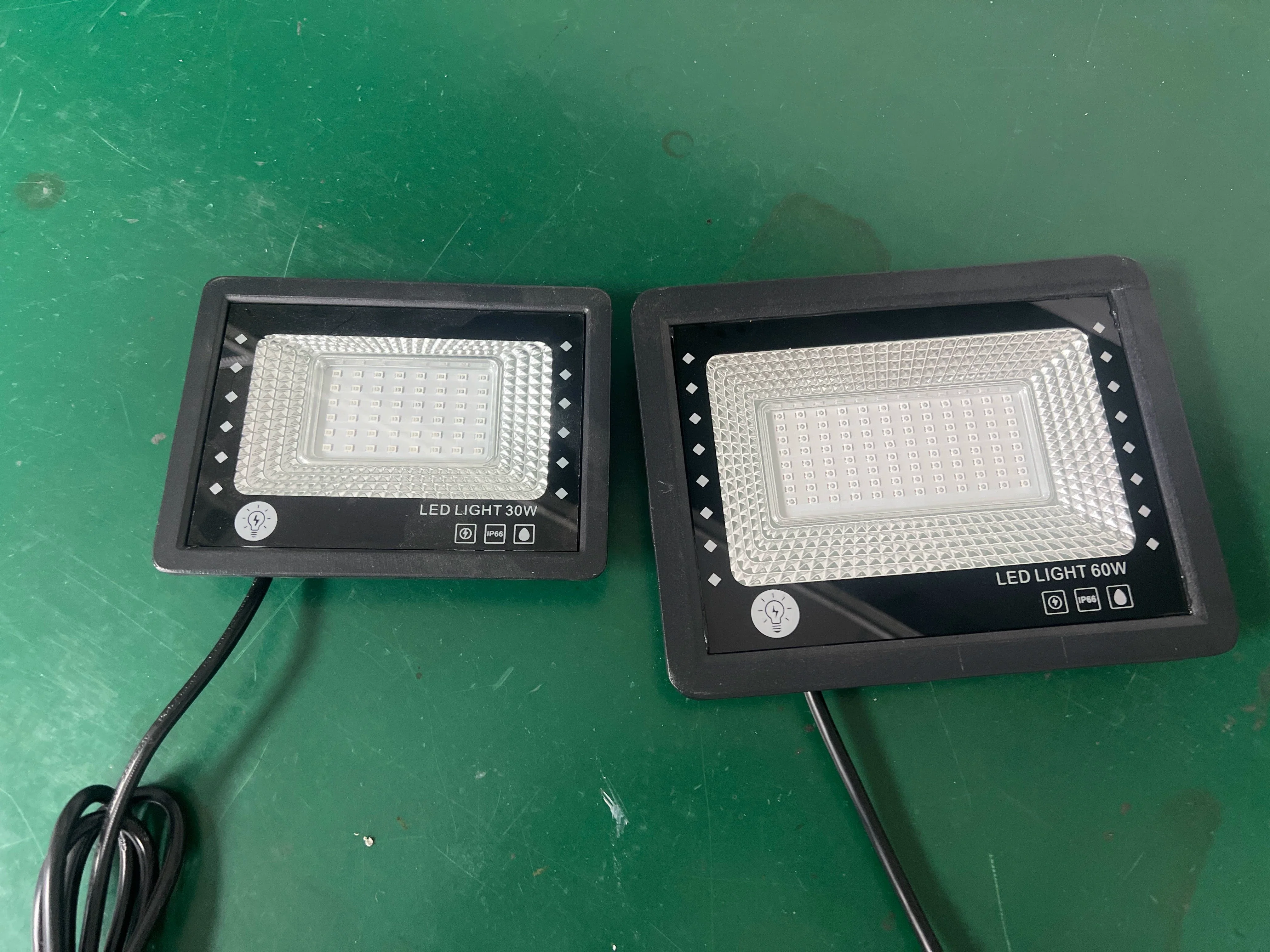 2 Pack Black Lights - 30W 395-400 nm AC85-265V Upgraded LED Flood Light with Switch, Waterproof IP66 for Glow Party, Stage Lighting, Aquarium, Glow in The Dark, Body Paint, Fluorescent Poster, Neon Glow - Image 10