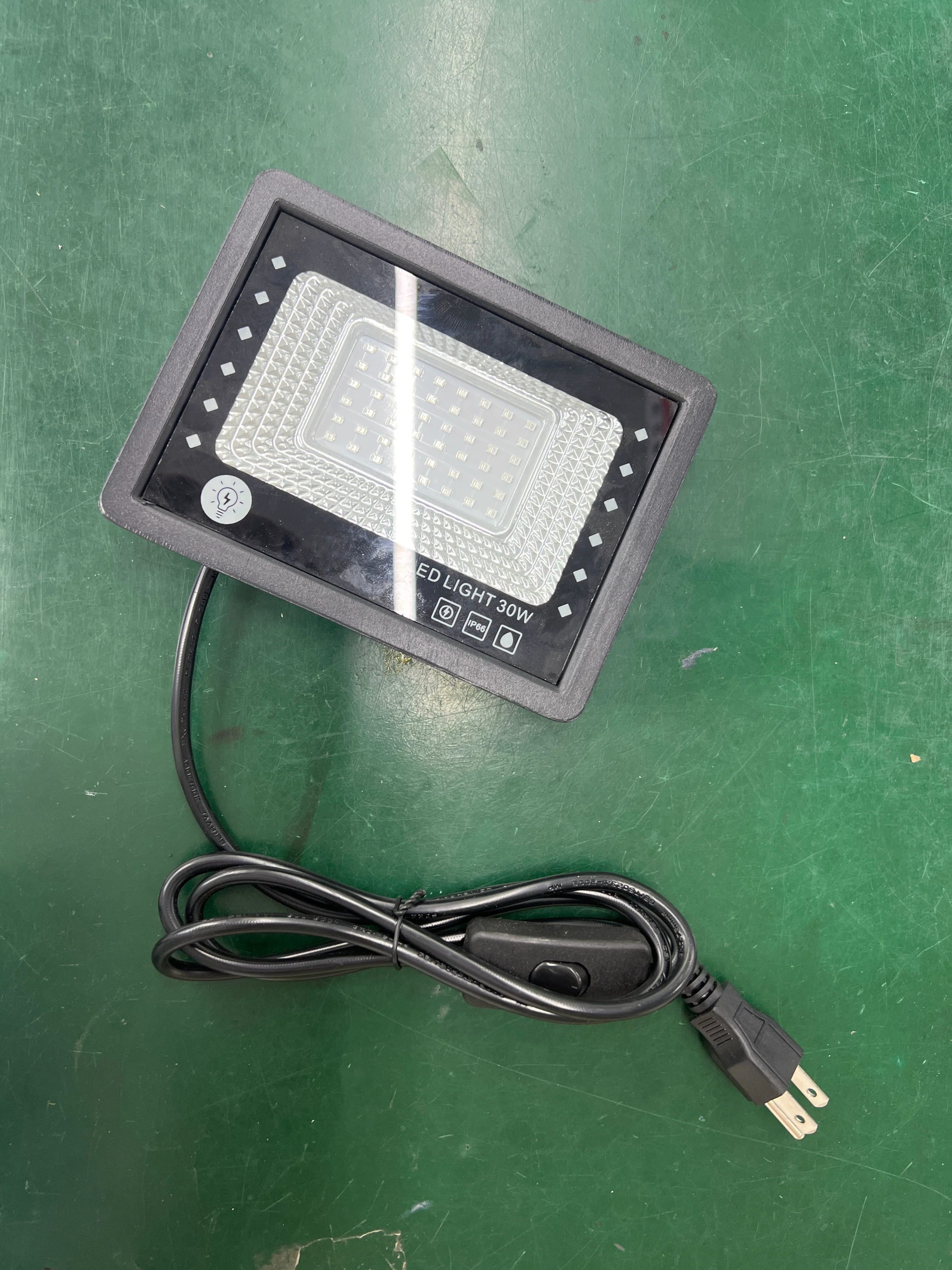 2 Pack Black Lights - 30W 395-400 nm AC85-265V Upgraded LED Flood Light with Switch, Waterproof IP66 for Glow Party, Stage Lighting, Aquarium, Glow in The Dark, Body Paint, Fluorescent Poster, Neon Glow - Image 5