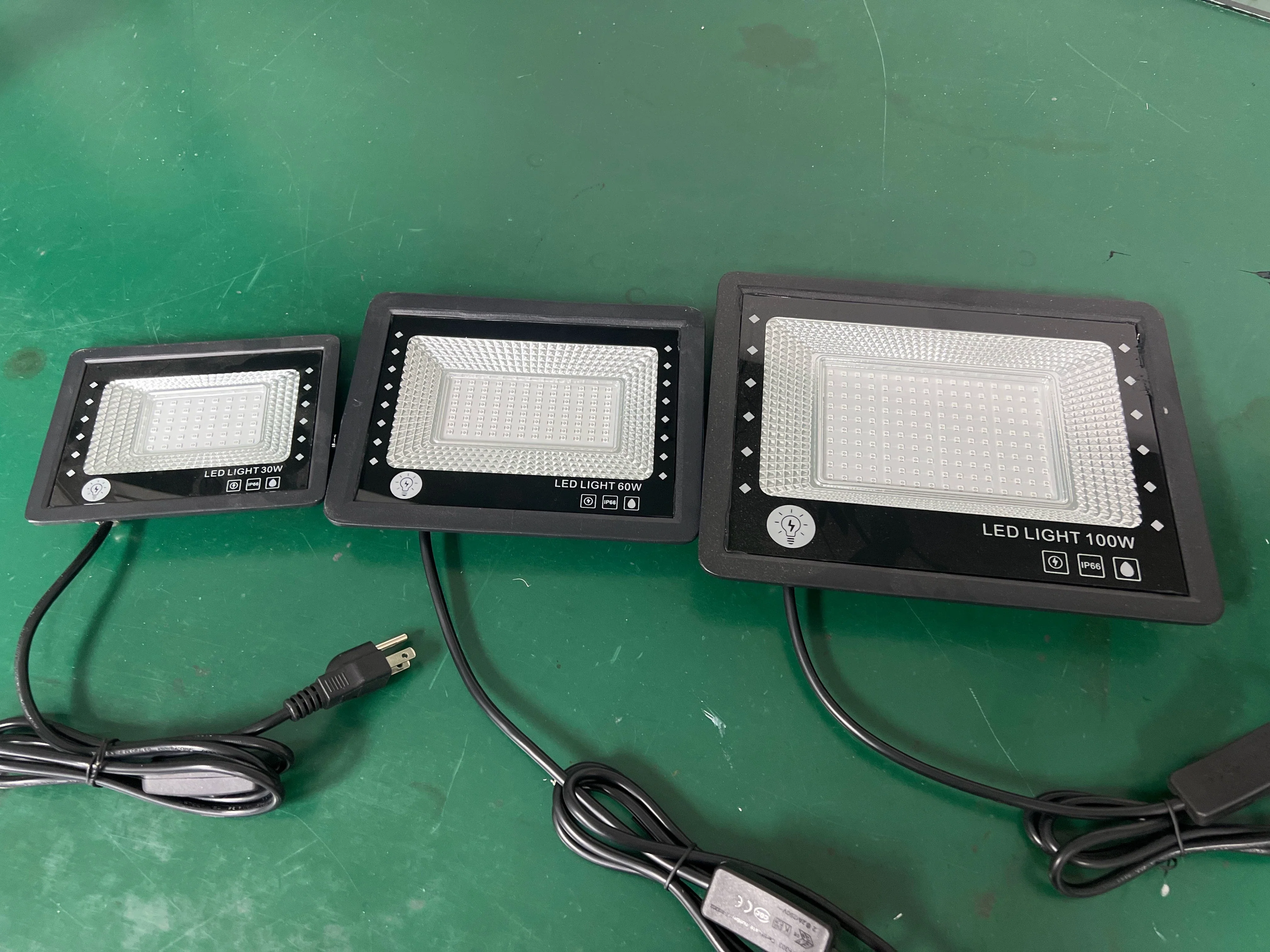 2 Pack Black Lights - 60W 395-400nm AC85-265V Upgraded LED Flood Light with Switch, Waterproof IP66 for Glow Party, Stage Lighting, Aquarium, Glow in The Dark, Body Paint, Fluorescent Poster, Neon Glow - Image 12