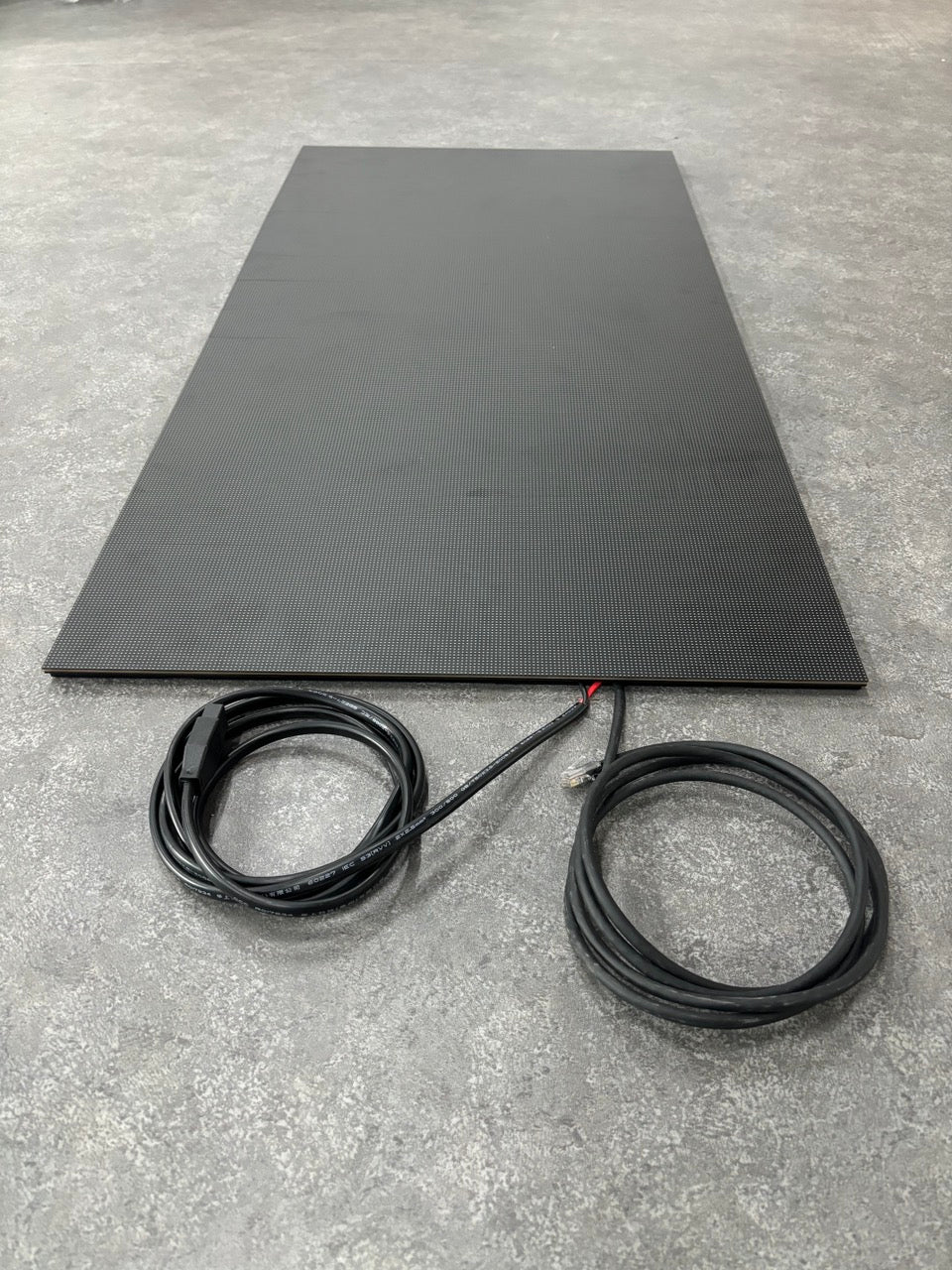 EP-RS Series Rollable LED Poster Display | 500×1000mm | P2.6 / P1.95 / P1.56 / P1.25 | Lightweight, Flexible & Portable | Supports Hanging & Magnetic Installation - Image 10