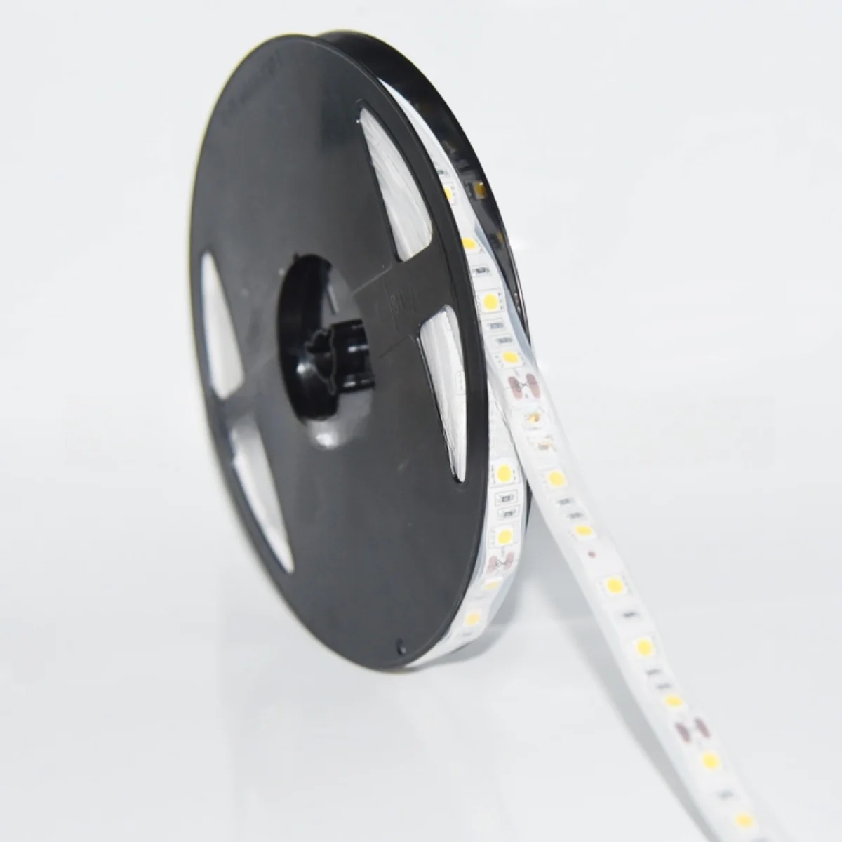SMD5050 High Brightness LED Strip Light – DC 12V | 60 LEDs/m | 10mm PCB | 26–28lm/LED | Low Voltage LED Tape | IP00 / IP67 | Warm White / Natural White / Cool White / Golden Yellow /Pink | 5/50M - Image 8