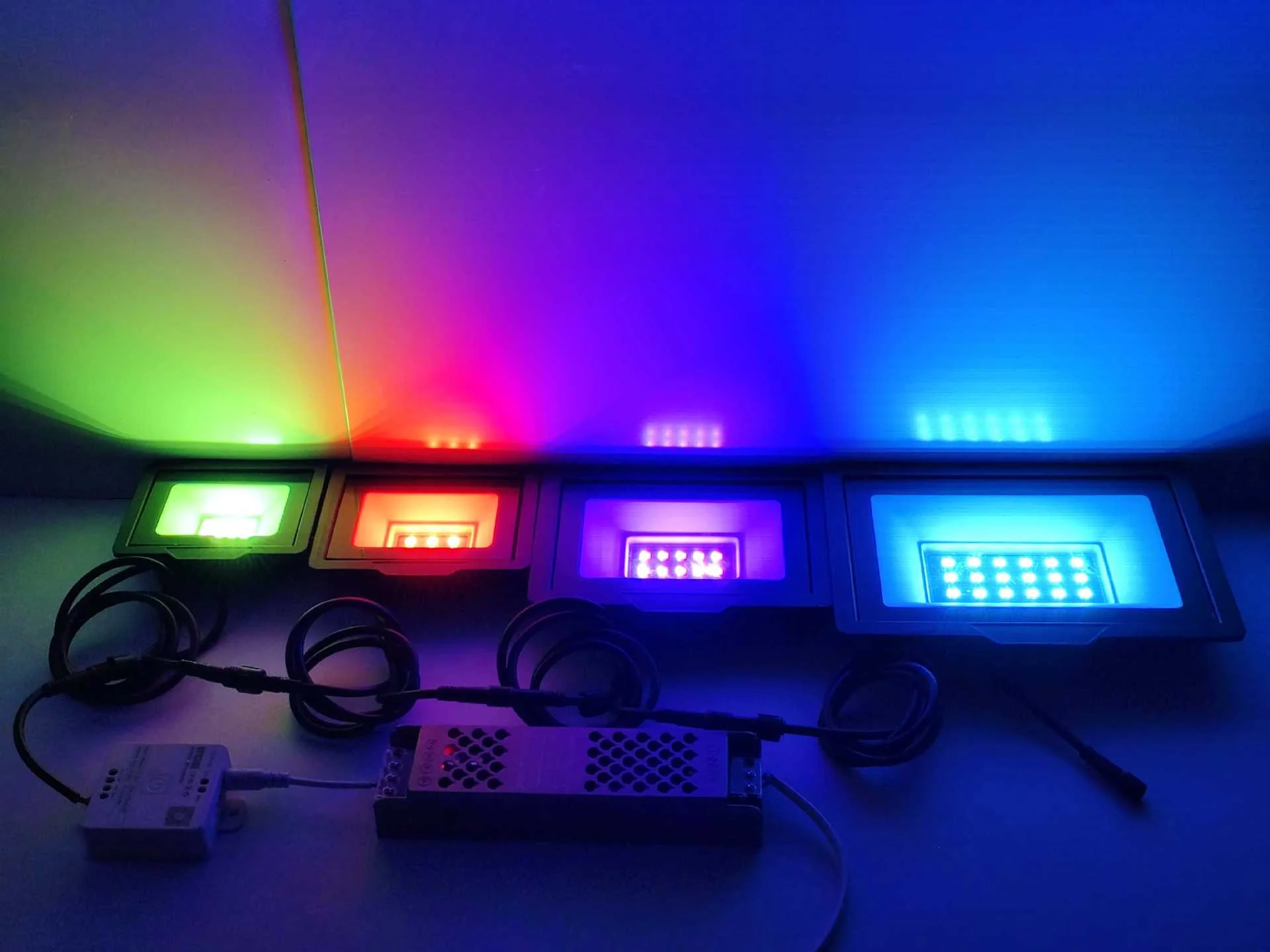 FL-IC Series SPI WS2811 RGBIC Addressable LED Flood Light – 10W - 50W | 24V DC | IP66 Waterproof Outdoor Landscape Light with Aluminum Housing & Tempered Glass | For Stage, Wall Wash & Architectural Lighting | Hardwired Connection (No Plug) | 2 / 10-Pack - Image 13