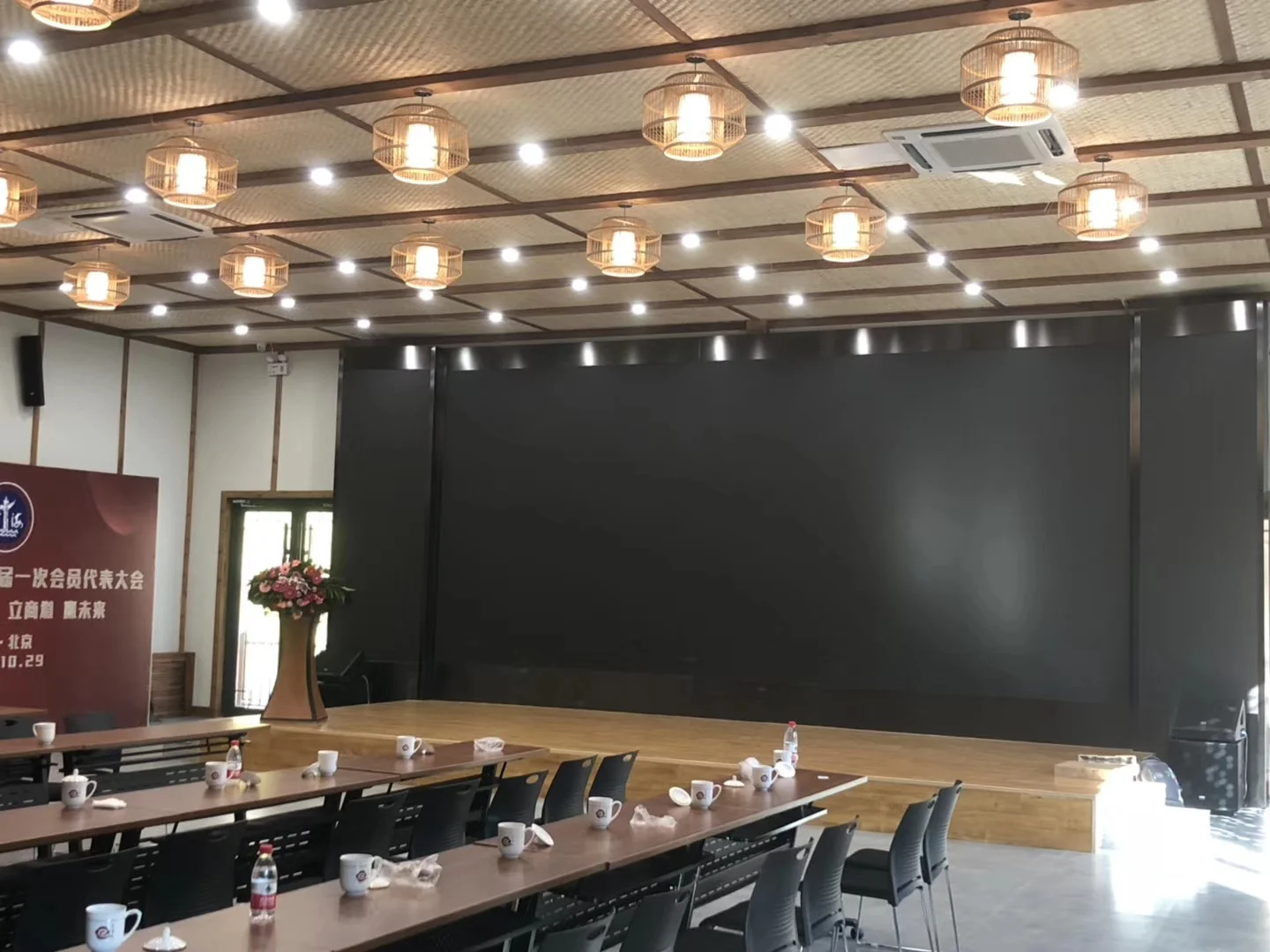 Tour Indoor Rental LED Display 1.95/2.6/2.9/3.9/4.8 mm Pixel Pitch in 500x500mm Aluminum Cabinet - Image 6