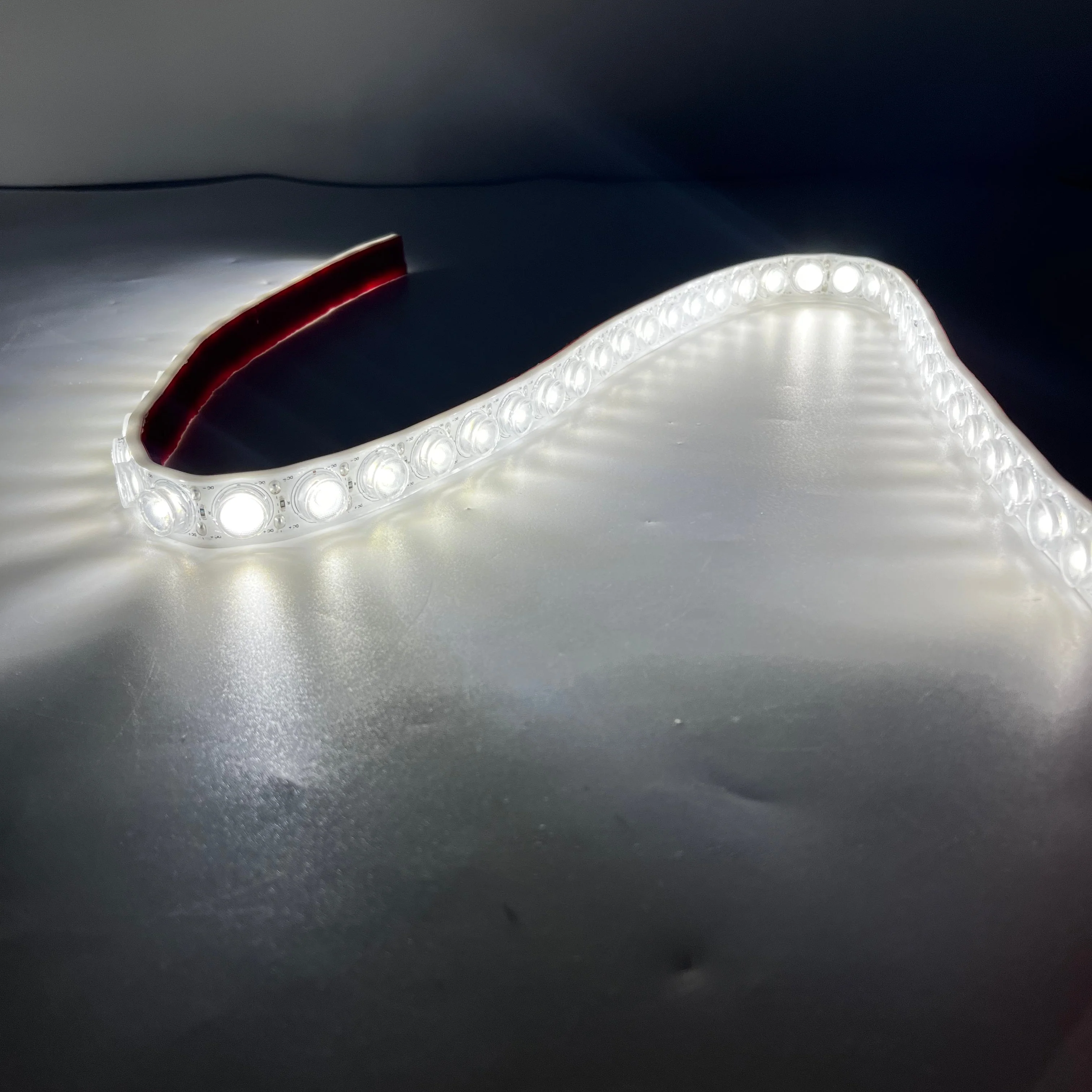 Waterproof Wall Washer LED Strip Light – DC 24V | 18W/m | 42 LEDs/m | 25° Beam Lens | IP67 Waterproof | 3000K / 4000K / 6000K / Red / Green / Blue / Yellow | Architectural Lighting | 5/50M - Image 15